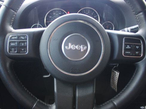 Used 2015 Jeep Wrangler Unlimited Sport w/ Quick Order Package 24S AWD/4WD image 22