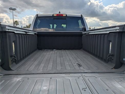 Used 2021 RAM 1500 Laramie image 15