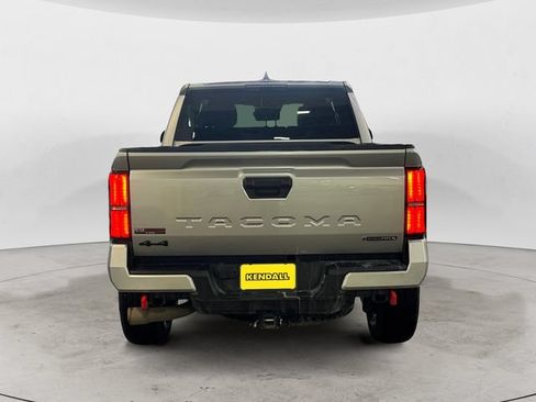 Used 2025 Toyota Tacoma TRD Off-Road AWD/4WD image 6