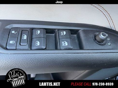 Certified 2022 Jeep Compass Limited image 27