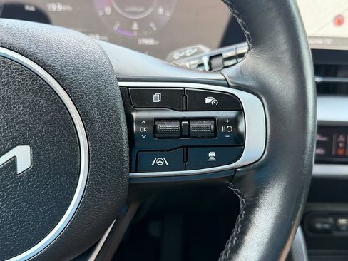 Used 2025 Kia Sportage SX AWD/4WD image 24