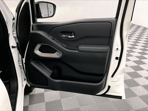 New 2025 Nissan Frontier SV AWD/4WD image 70