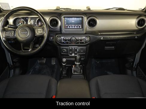 Used 2023 Jeep Wrangler Unlimited w/ Cold Weather Group AWD/4WD image 13