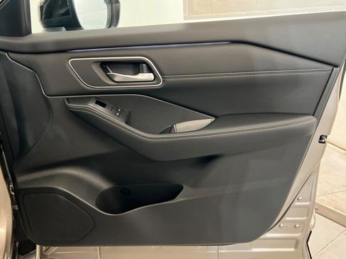 New 2026 Nissan Rogue Platinum w/ Platinum Premium Package AWD/4WD image 23