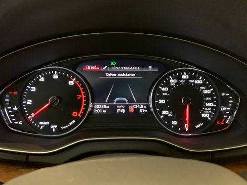 Used 2023 Audi Q5 2.0T Premium w/ Convenience Package AWD/4WD image 24