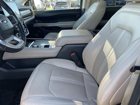 Certified 2022 Ford Expedition Limited RWD image 23