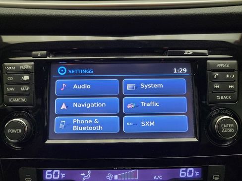 Used 2015 Nissan Rogue SL w/ SL Premium Package FWD image 25