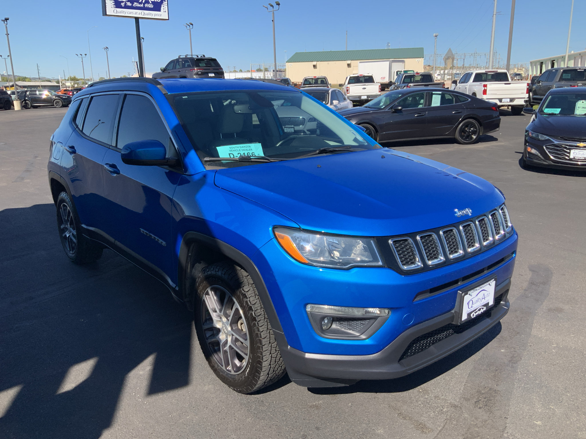 Used 2019 Jeep Compass Latitude w/ Popular Equipment Group AWD/4WD image 4