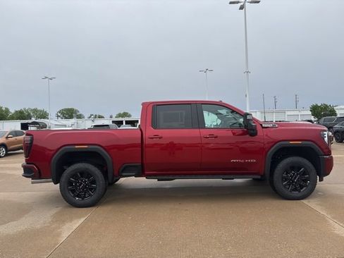 New 2026 GMC Sierra 2500 AT4 w/ AT4 Premium Plus Package AWD/4WD image 2