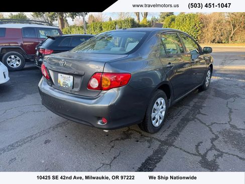 Used 2010 Toyota Corolla LE image 3