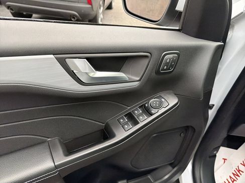 New 2026 Ford Escape Platinum w/ Premium Technology Package AWD/4WD image 14