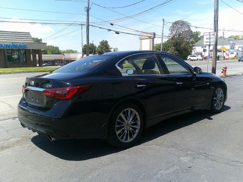 Used 2019 INFINITI Q50 Luxe w/ Essential Package (3.0T Luxe) AWD/4WD image 10