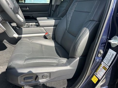 Used 2023 Toyota Tundra Limited w/ Power Package image 13