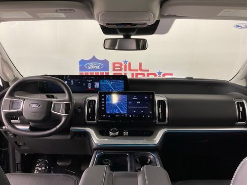 New 2026 Ford Expedition Platinum w/ Driver's Package AWD/4WD image 20