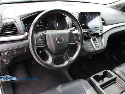 Used 2023 Honda Odyssey Sport image 9
