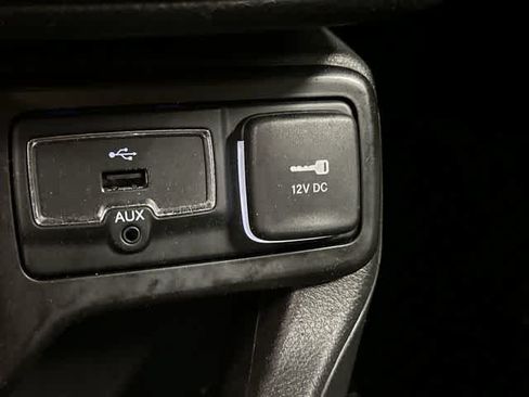 Used 2021 Jeep Renegade Trailhawk AWD/4WD image 25