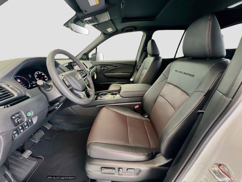 New 2026 Honda Ridgeline Black Edition image 5