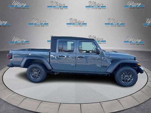 New 2026 Jeep Gladiator Sport image 2
