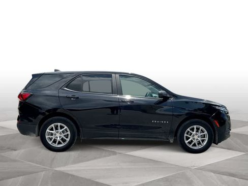 Used 2024 Chevrolet Equinox LS w/ LS Convenience Package FWD image 9