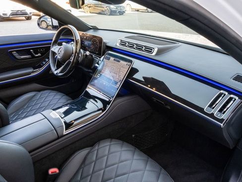 Used 2024 Mercedes-Benz S 580 4MATIC Sedan image 26