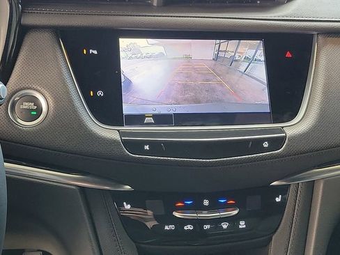 Certified 2025 Cadillac XT5 Premium Luxury image 13