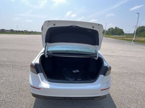 Used 2024 Honda Accord Touring image 31