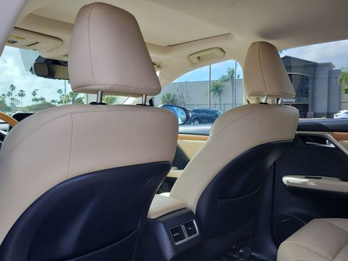 Used 2021 Lexus RX 350L FWD w/ Premium Package image 13