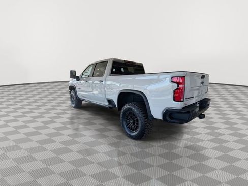 New 2026 Chevrolet Silverado 2500 ZR2 w/ LPO, Dark Essentials Package AWD/4WD image 7