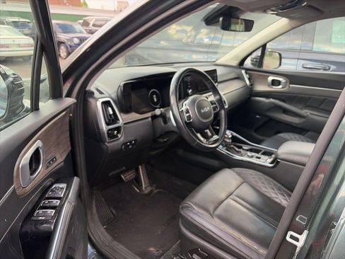 Used 2022 Kia Sorento SX Prestige AWD/4WD image 9