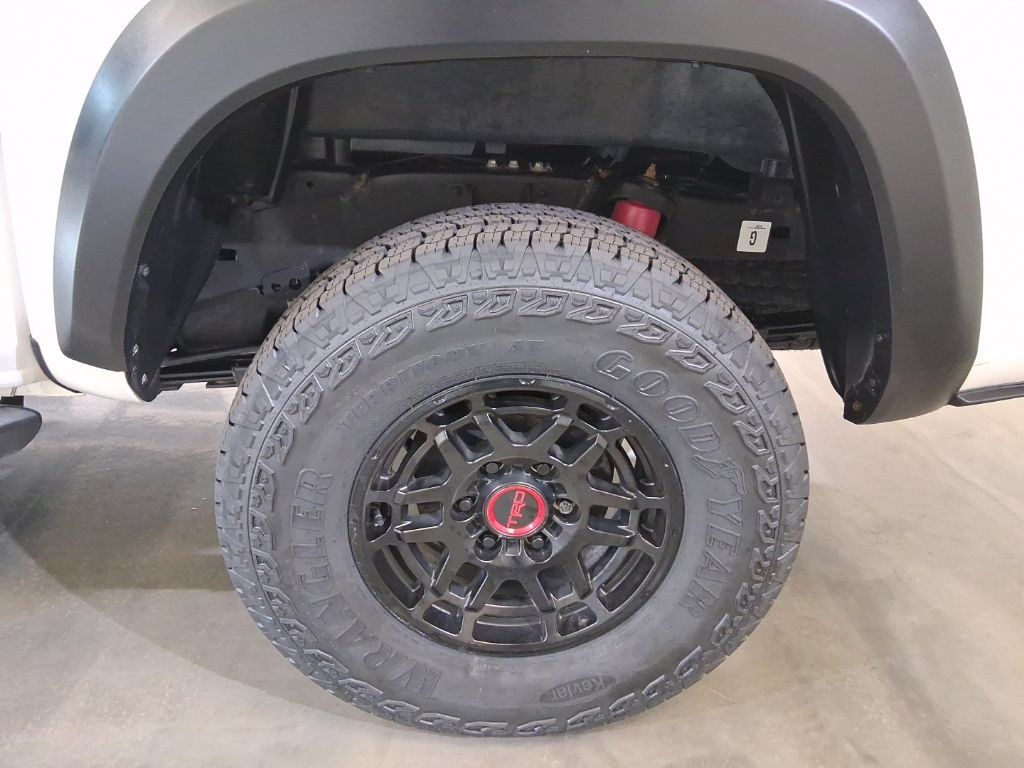 Used 2023 Toyota Tacoma TRD Pro AWD/4WD image 19