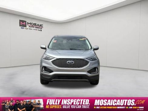 Used 2024 Ford Edge SEL w/ Convenience Package AWD/4WD image 2