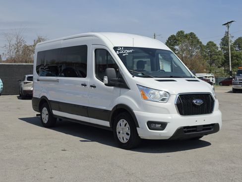 Used 2021 Ford Transit 350 XLT image 6