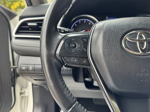 Used 2018 Toyota Camry SE w/ Protection Package (Q2) FWD image 21