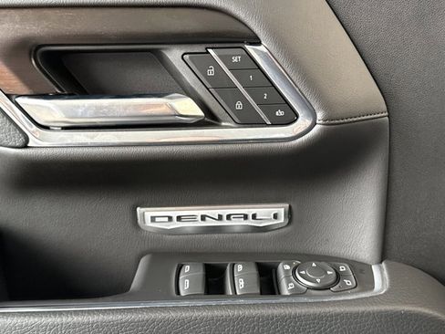Used 2024 GMC Sierra 1500 Denali w/ Denali Reserve Package image 21