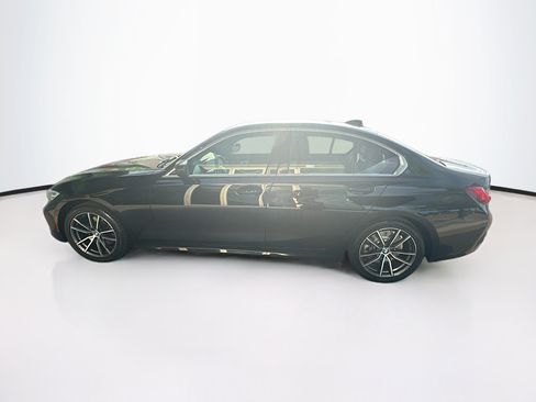 Used 2020 BMW 330i xDrive Sedan w/ Driving Assistance Package AWD/4WD image 4
