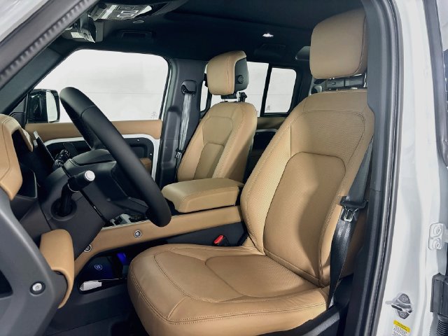 New 2026 Land Rover Defender 110 X-Dynamic SE AWD/4WD image 21