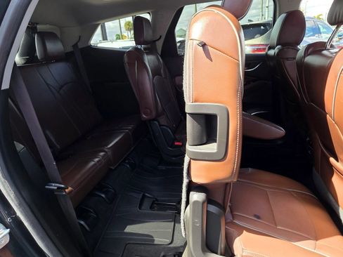 Used 2018 Buick Enclave Avenir w/ Avenir Technology Package image 14