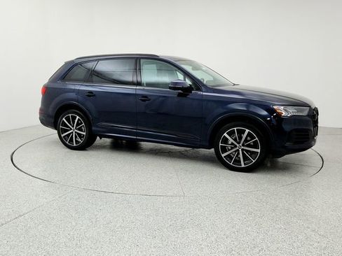 Used 2023 Audi Q7 3.0T Premium Plus w/ Premium Plus Package image 3
