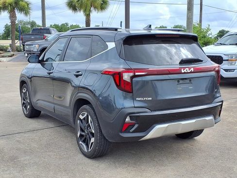 Used 2024 Kia Seltos SX w/ SX Sunroof Package AWD/4WD image 4