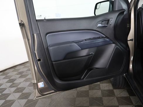 Used 2017 Chevrolet Colorado Z71 RWD image 17