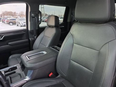 Used 2022 Chevrolet Silverado 1500 LTZ image 16