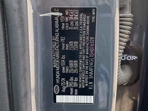 Used 2025 Hyundai Santa Fe SEL FWD image 16