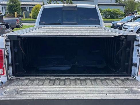 Used 2014 RAM 1500 Laramie w/ Convenience Group AWD/4WD image 25