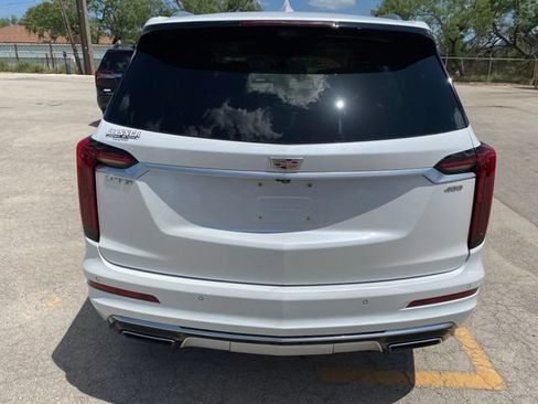 Used 2020 Cadillac XT6 Premium Luxury FWD image 5