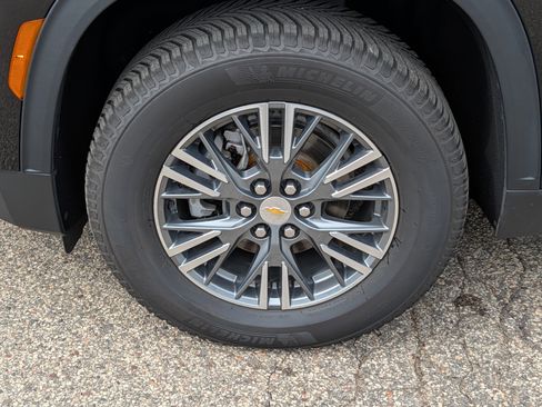 Certified 2024 Chevrolet Traverse LT w/ Trailering Package AWD/4WD image 7