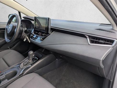 Used 2024 Toyota Corolla LE image 26
