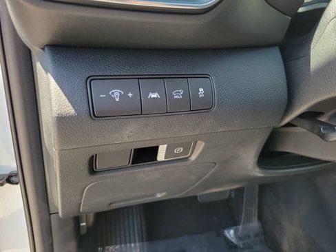 Certified 2023 Hyundai Santa Fe SEL FWD image 18