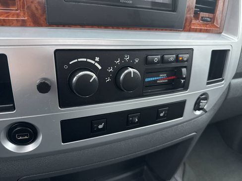 Used 2007 Dodge Ram 3500 Truck Laramie w/ Trailer Tow Group image 32