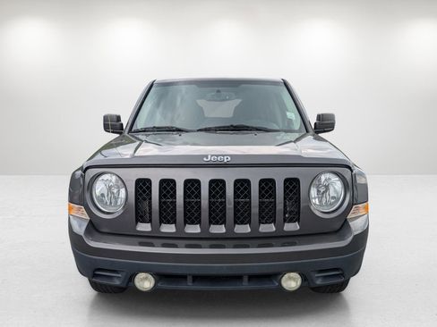 Used 2015 Jeep Patriot Sport w/ Power Value Group image 2
