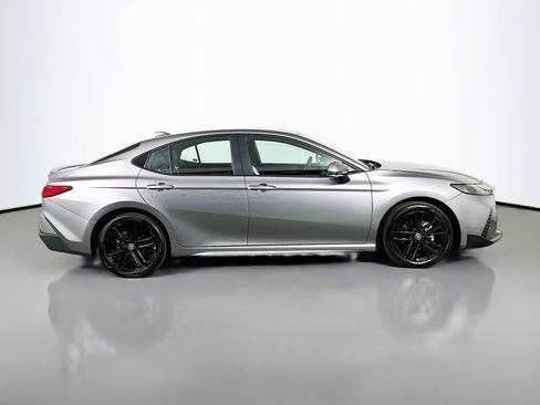 Certified 2025 Toyota Camry SE AWD/4WD image 8